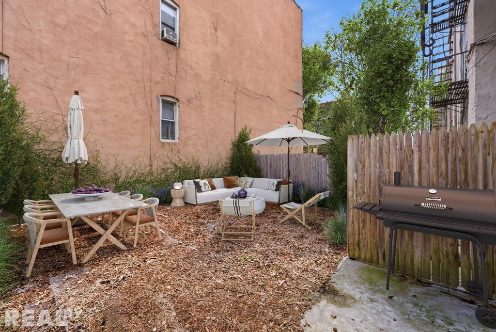 627 Wilson Avenue, Unit 2 photo 7
