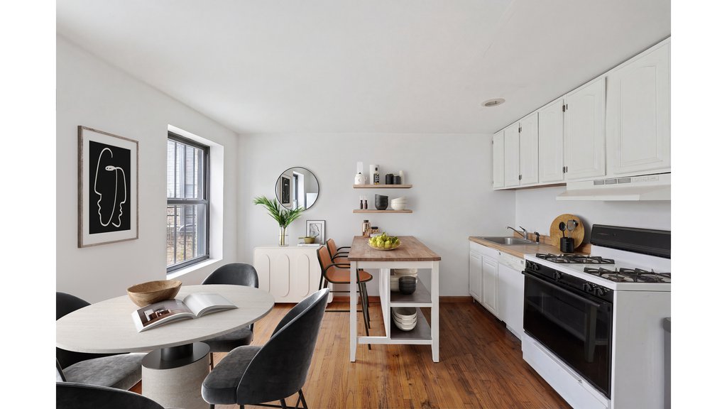 214 East 17th Street – For Sale photo 10