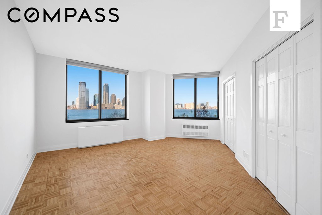 380 Rector Place, Unit 3R photo 2