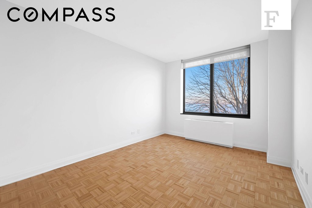 380 Rector Place, Unit 3R photo 6