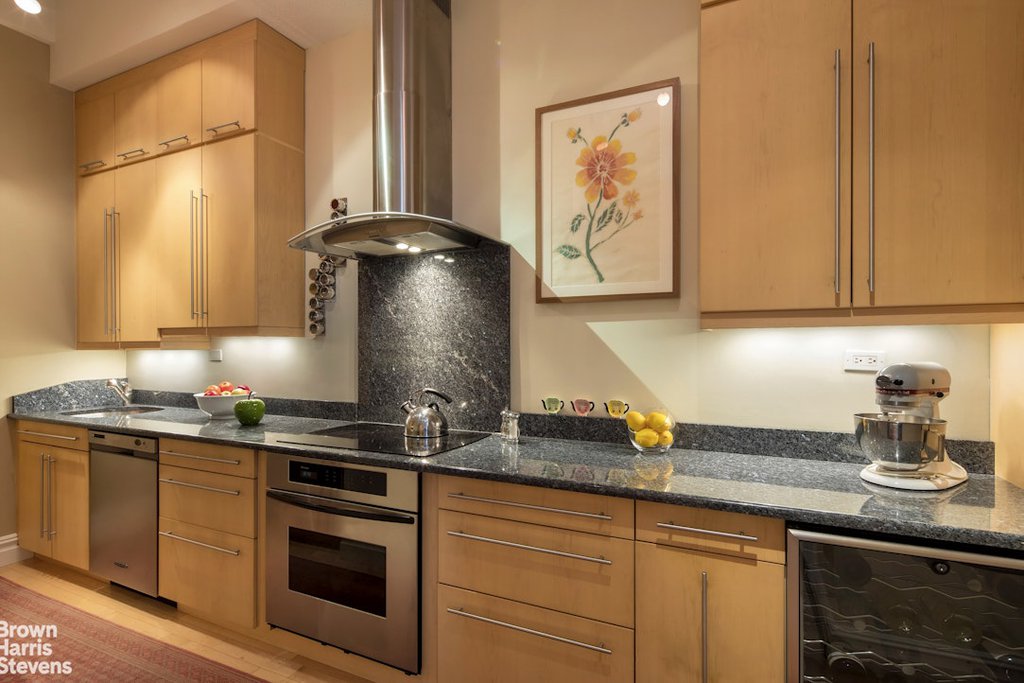 244 Madison Avenue, Unit 16A photo 6
