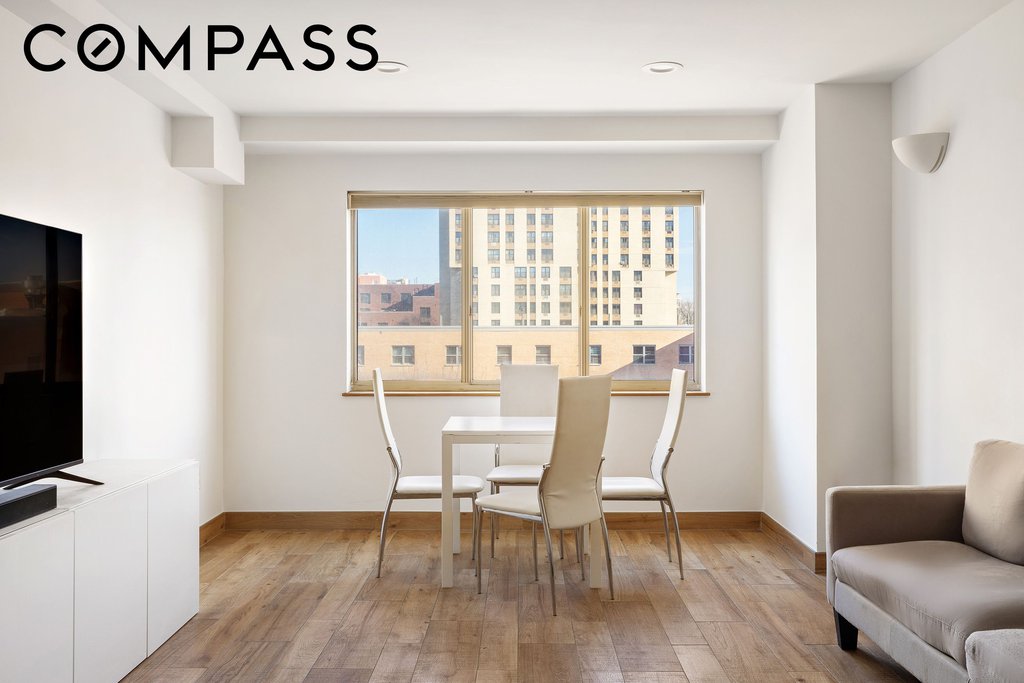 1400 Fifth Avenue, Unit 6P photo 2