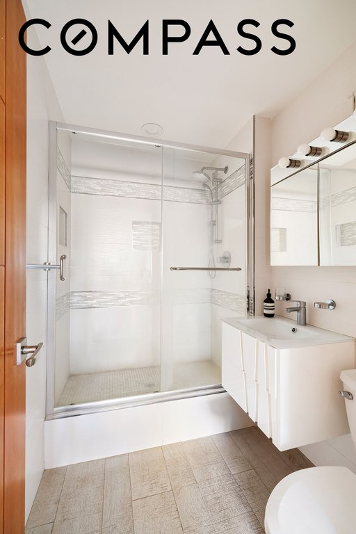 1400 Fifth Avenue, Unit 6P photo 5