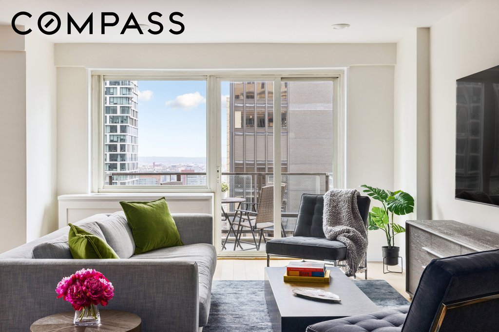 159 West 53rd Street, Unit 34E photo 4