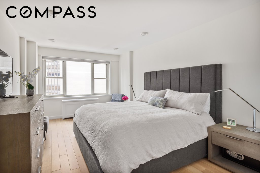 159 West 53rd Street, Unit 34E photo 12