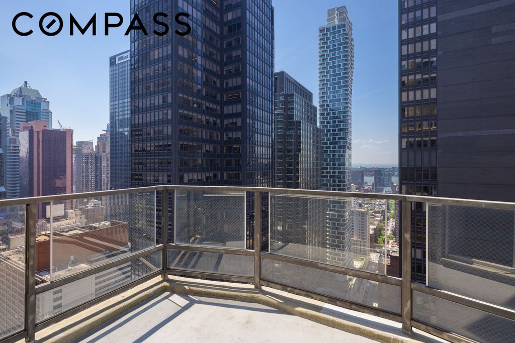 159 West 53rd Street, Unit 34E photo 2