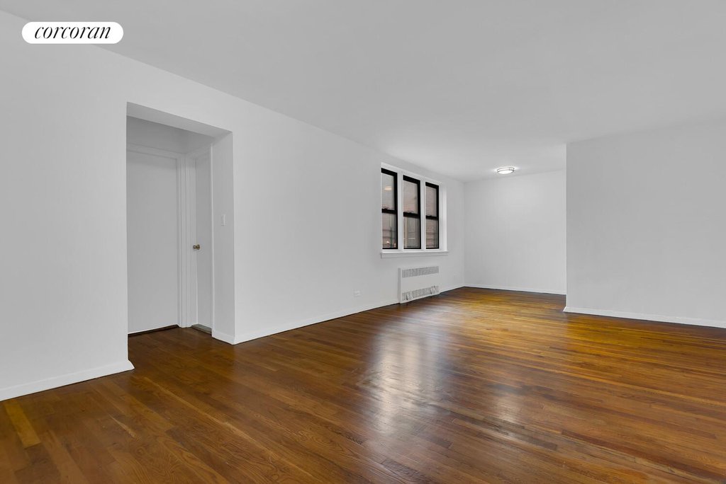 2420 Morris avenue, Unit 6C