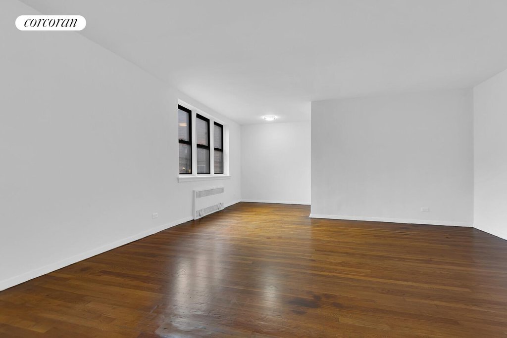 2420 Morris avenue, Unit 6C photo 3