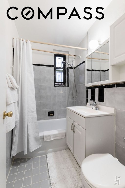 33-24 Junction Boulevard, Unit 1R photo 15