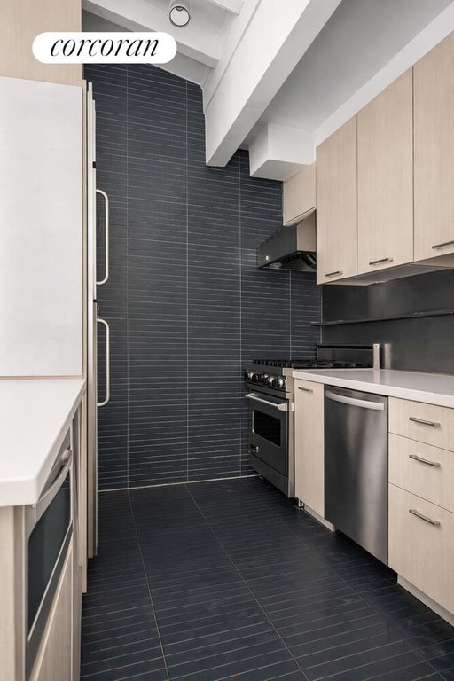 9 West 16th Street, Unit 5A photo 6