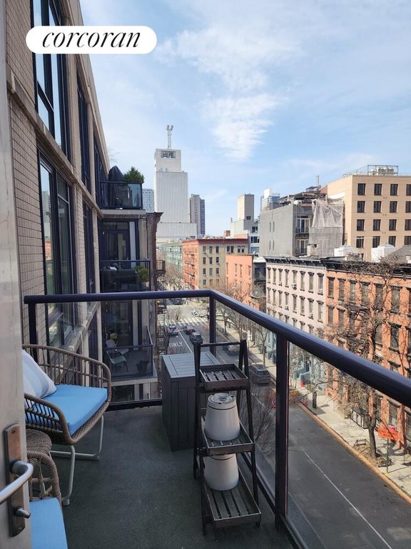 350 West 53rd Street, Unit 6G photo 5
