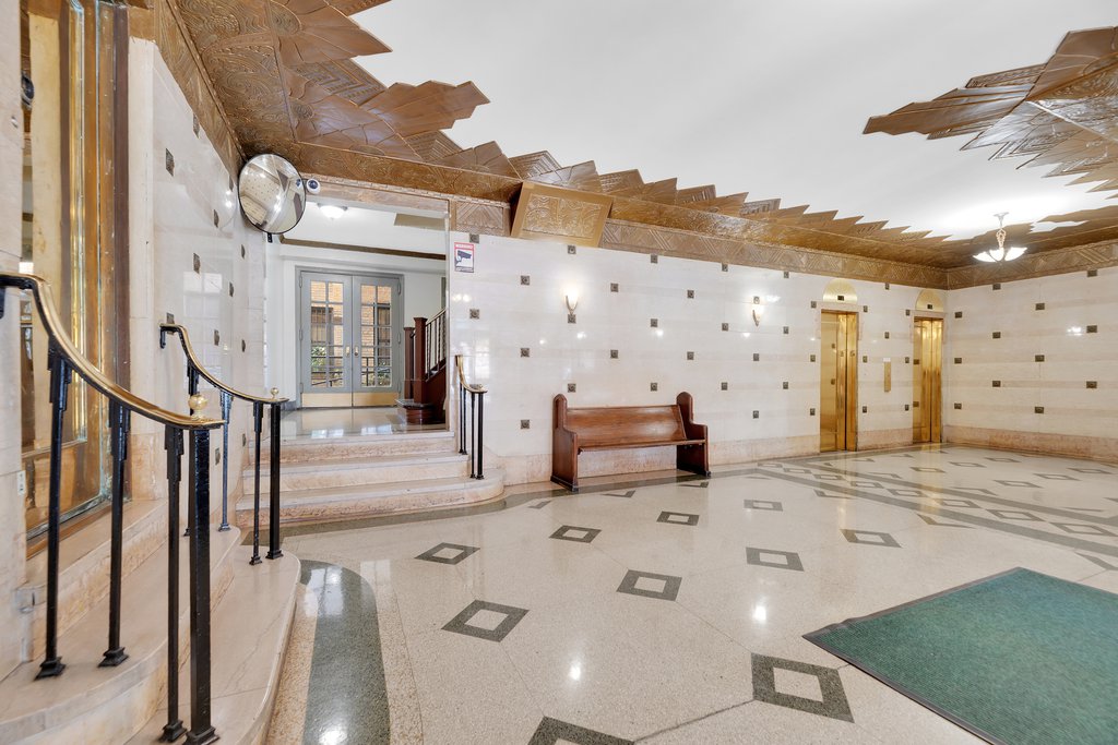 141 East 3rd Street, Unit 3A photo 6