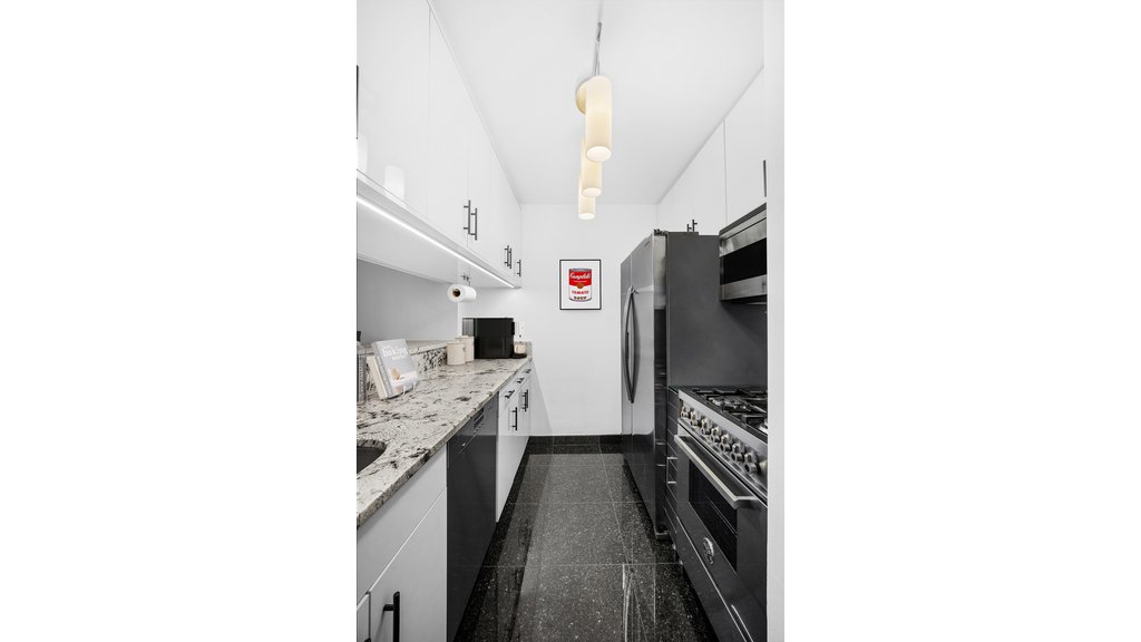 445 Fifth Avenue, Unit 15A photo 6