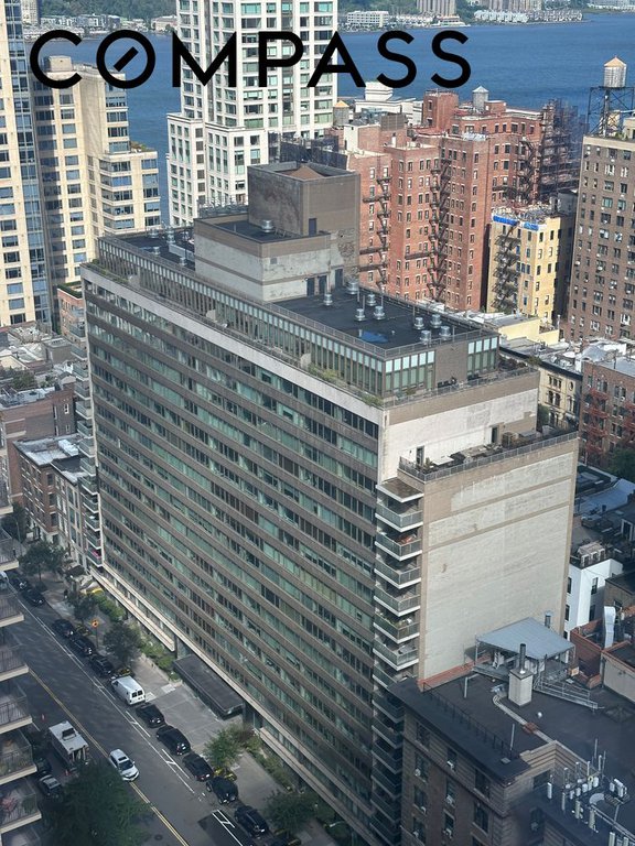 315 West 70th Street, Unit 2D photo 9