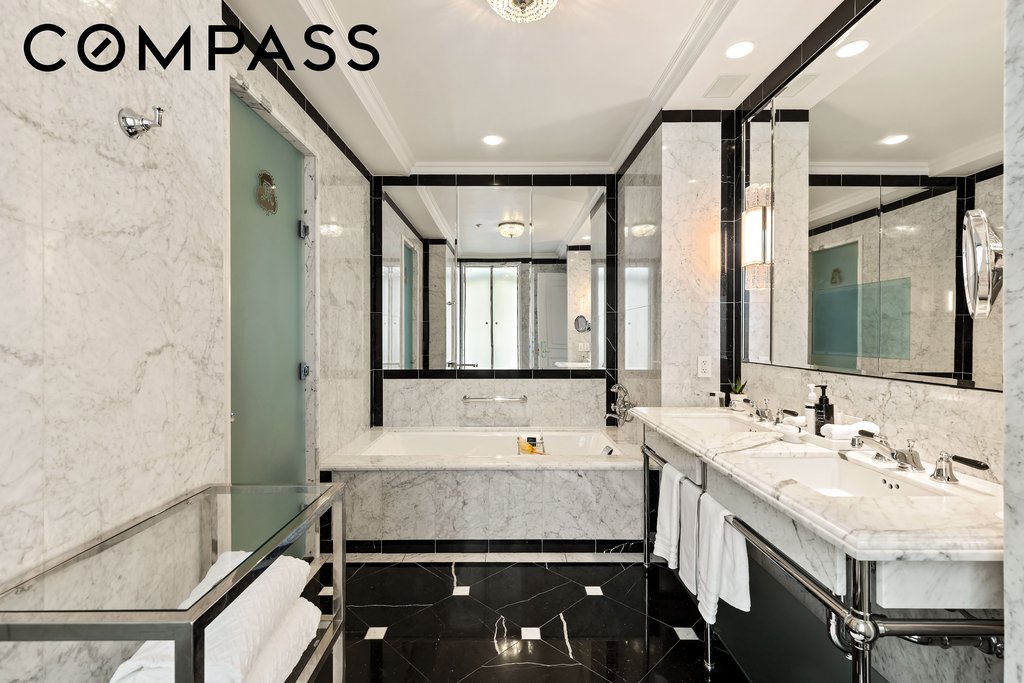 2 East 55th Street, Unit 803/805 photo 4