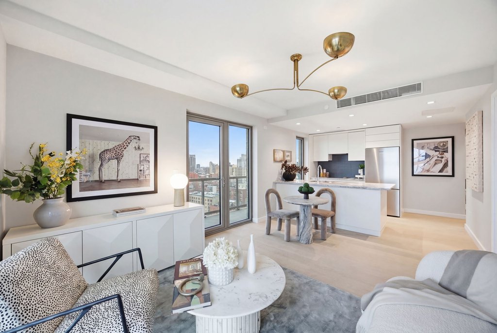 58-01 Queens Boulevard, Unit 6H