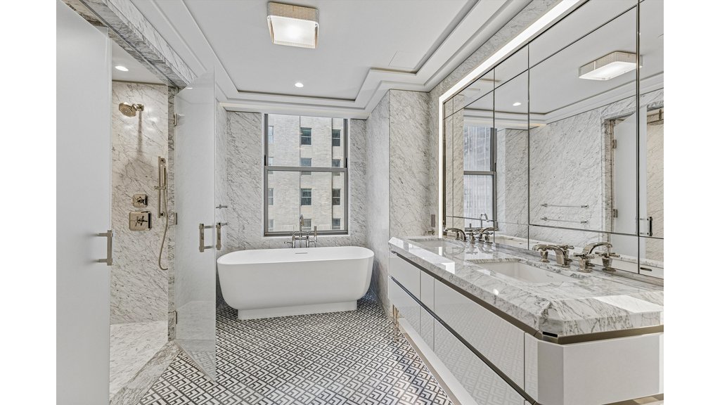 303 Park Avenue, Unit 2811 photo 5