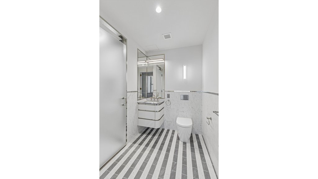 303 Park Avenue, Unit 2811 photo 7