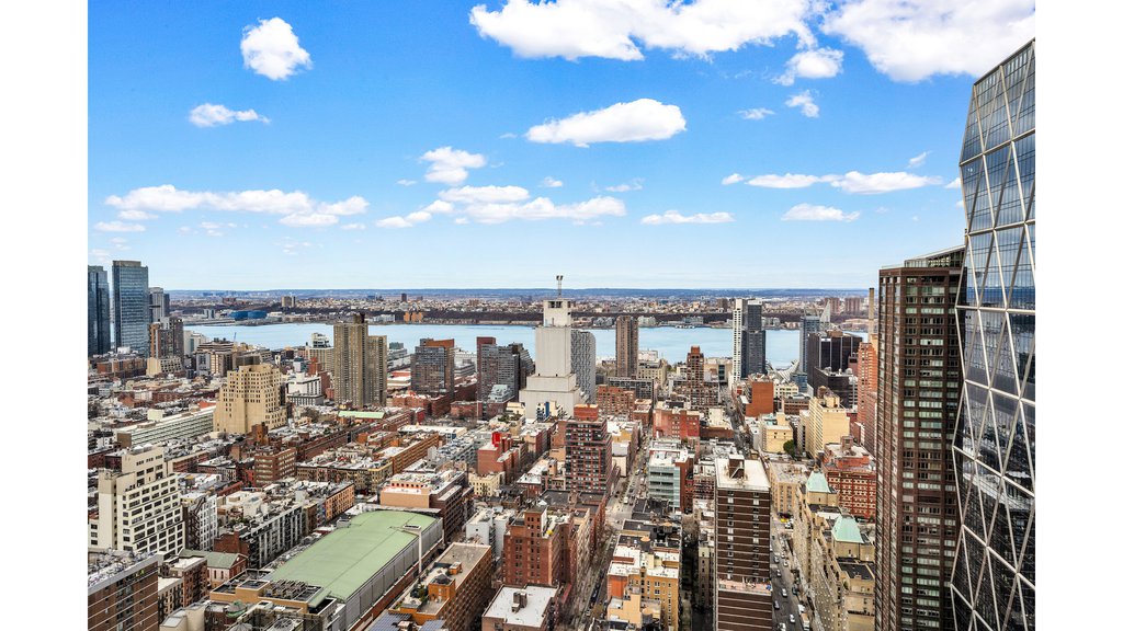 230 West 56th Street, Unit 54F photo 6