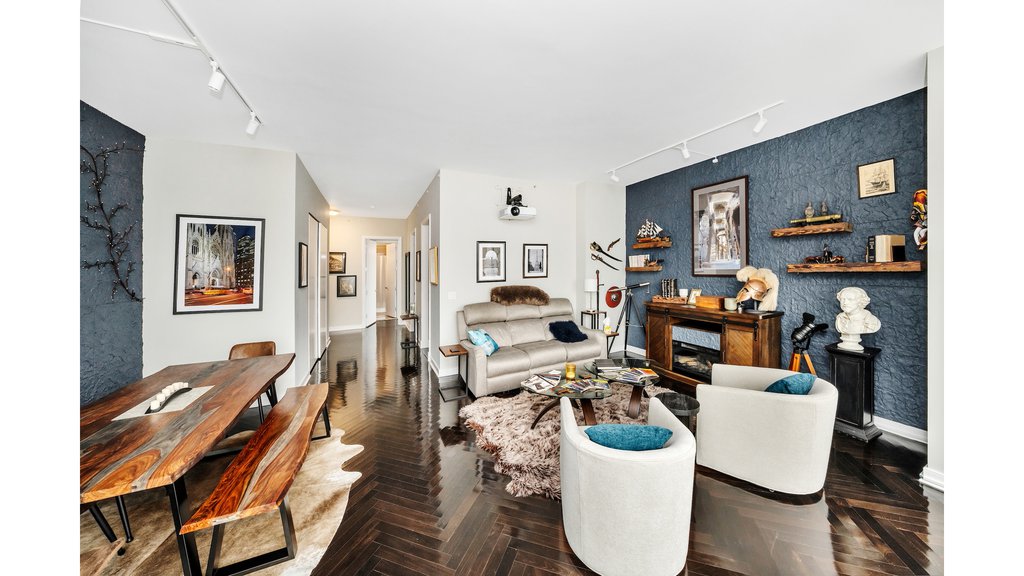 230 West 56th Street, Unit 54F photo 4