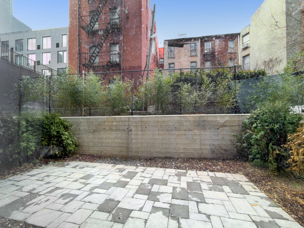 12 Halsey Street, Unit G29 photo 7