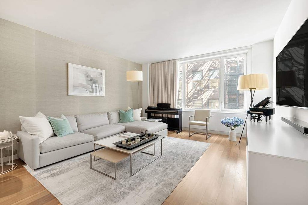 151 West 21st Street, Unit 6A