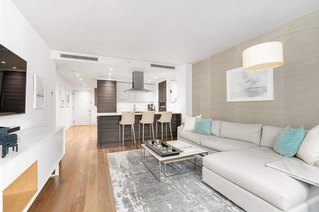 151 West 21st Street, Unit 6A photo 2