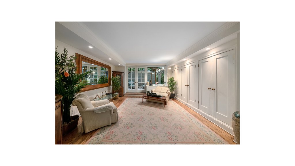 2 East End Avenue, Unit 1E photo 12