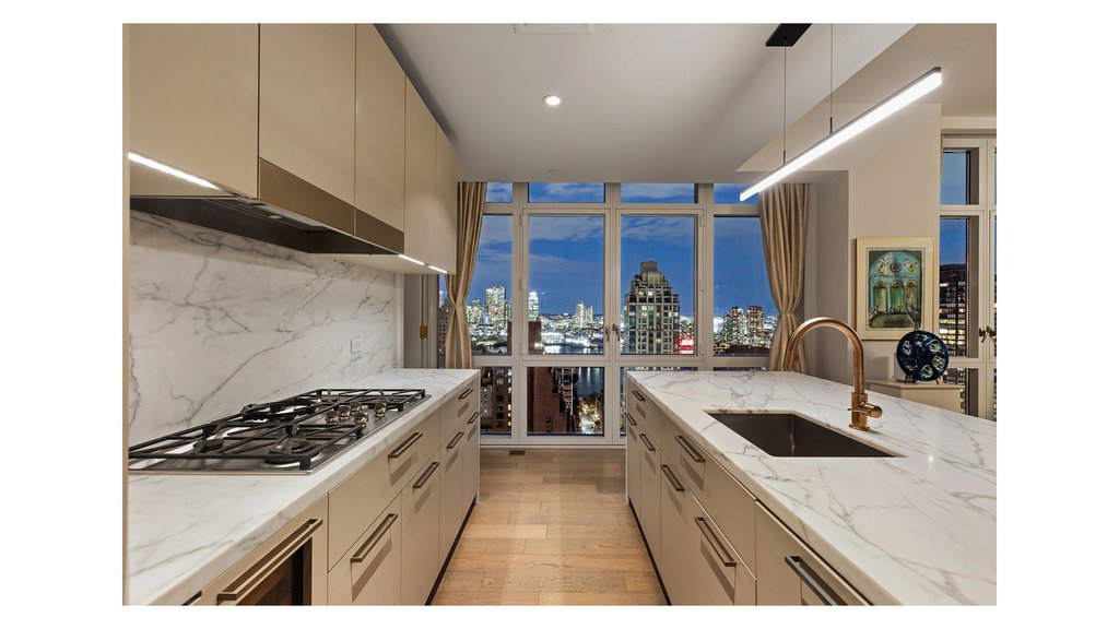 305 East 51st Street, Unit 28A photo 2