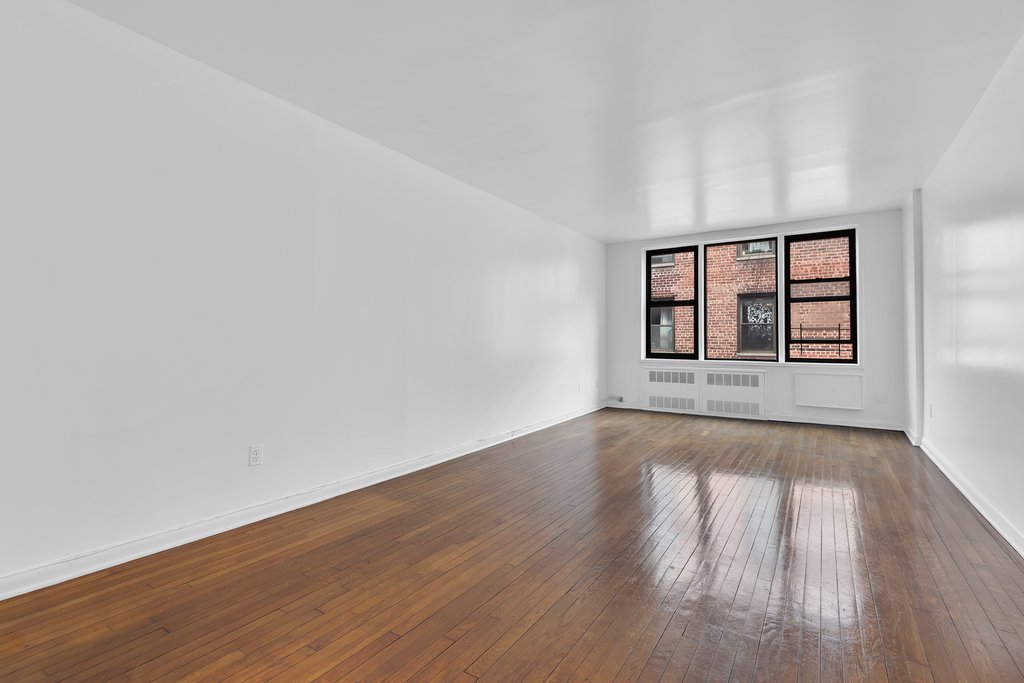 330 Lenox Road, Unit 6S photo 4