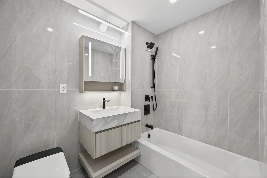28-08 21st Street, Unit 2A photo 18