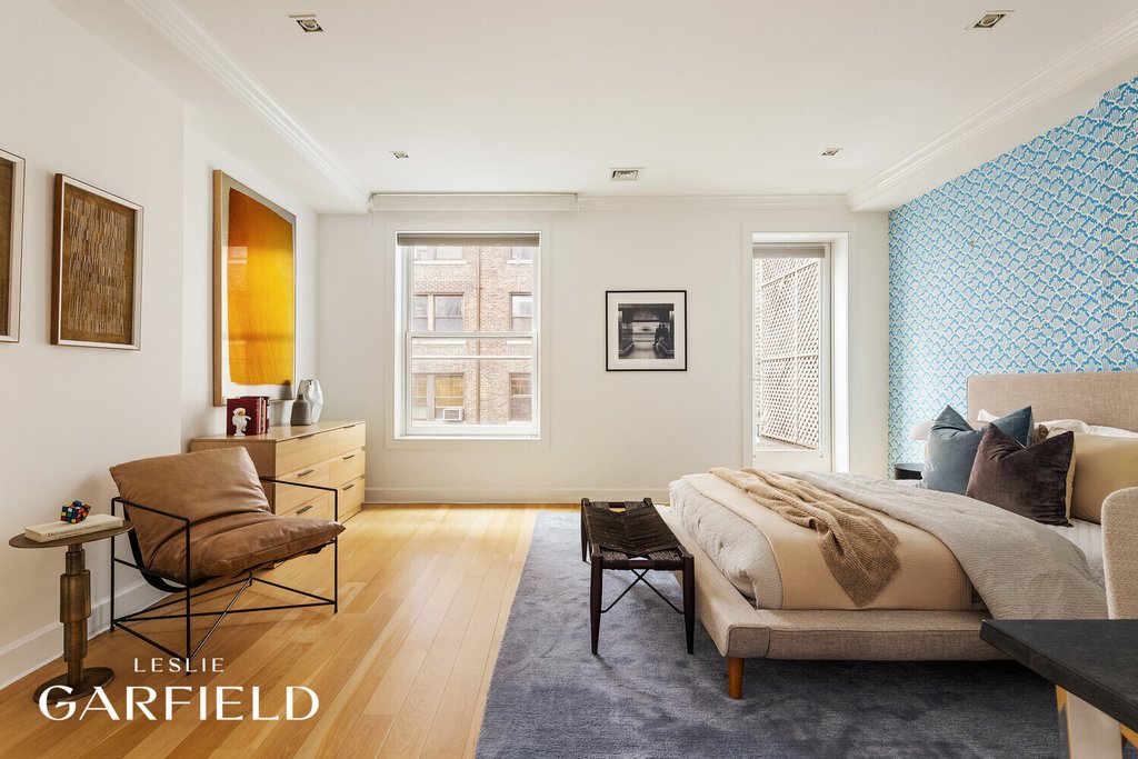 33 West 71st Street – For Sale photo 14