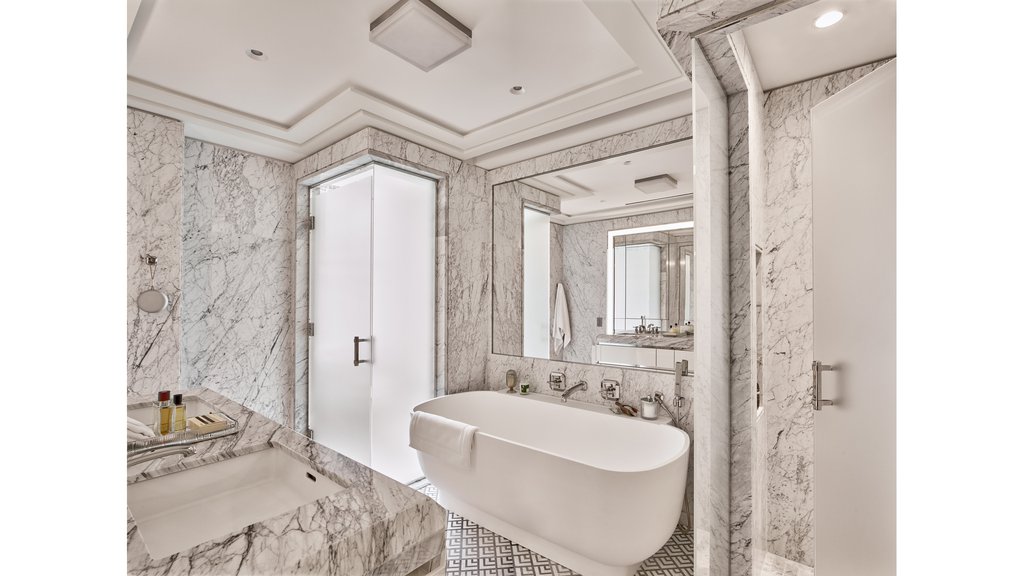 303 Park Avenue, Unit 3311 photo 4