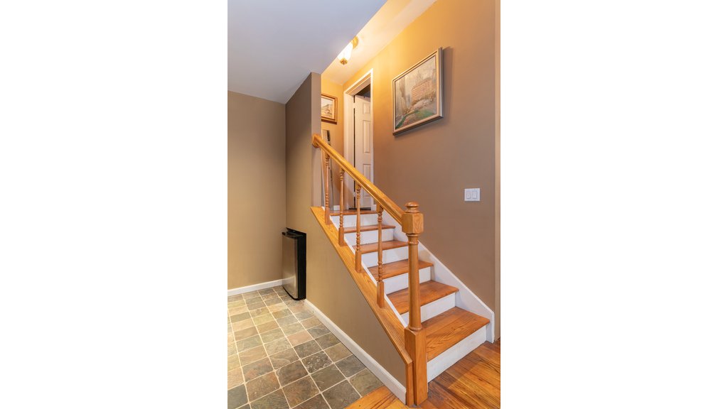 136 West 70th Street, Unit 3 photo 4