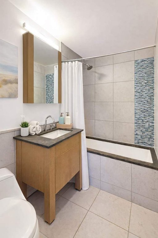 350 West 42nd Street, Unit 15H photo 4