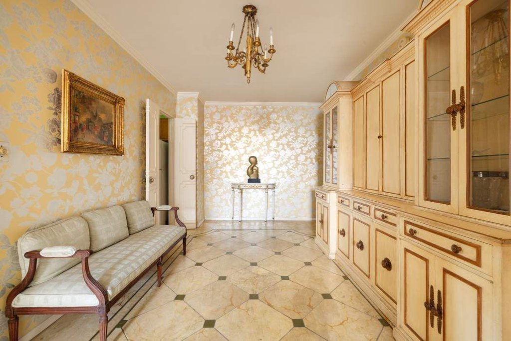 176 East 71st Street, Unit 14D photo 8