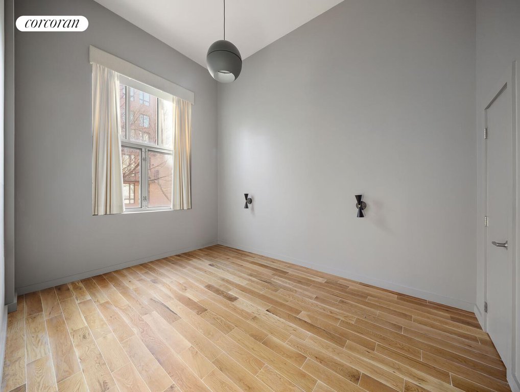 151 Manhattan Avenue, Unit 2A photo 9