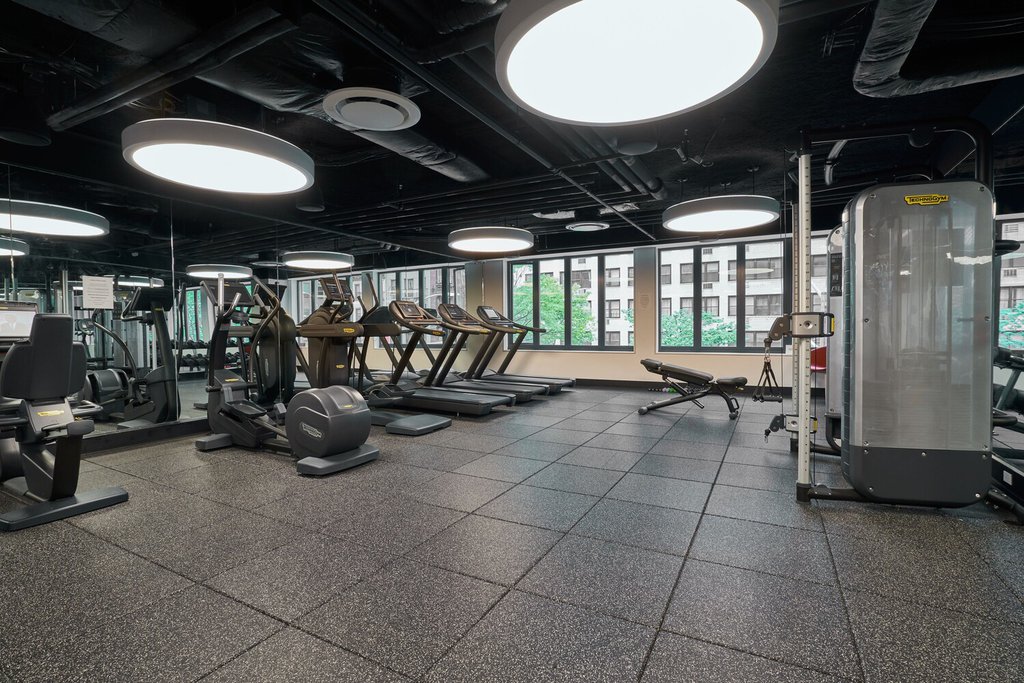 591 Third Avenue, Unit 17A photo 9