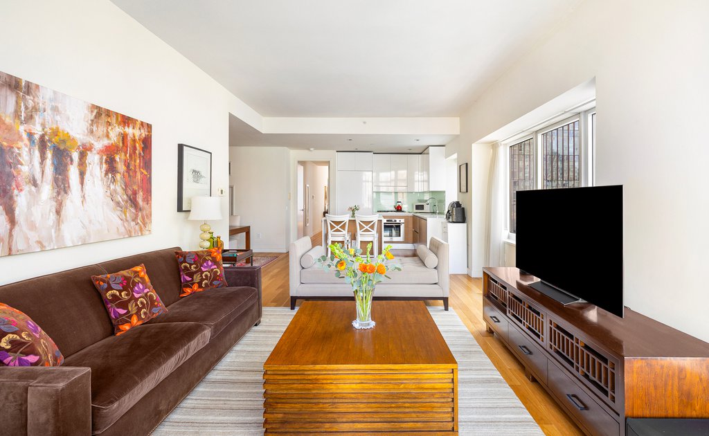 555 West 59th Street, Unit 15B photo 2