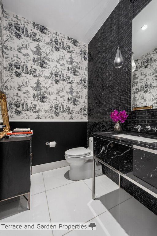 25 Broad Street, Unit PH2D photo 10