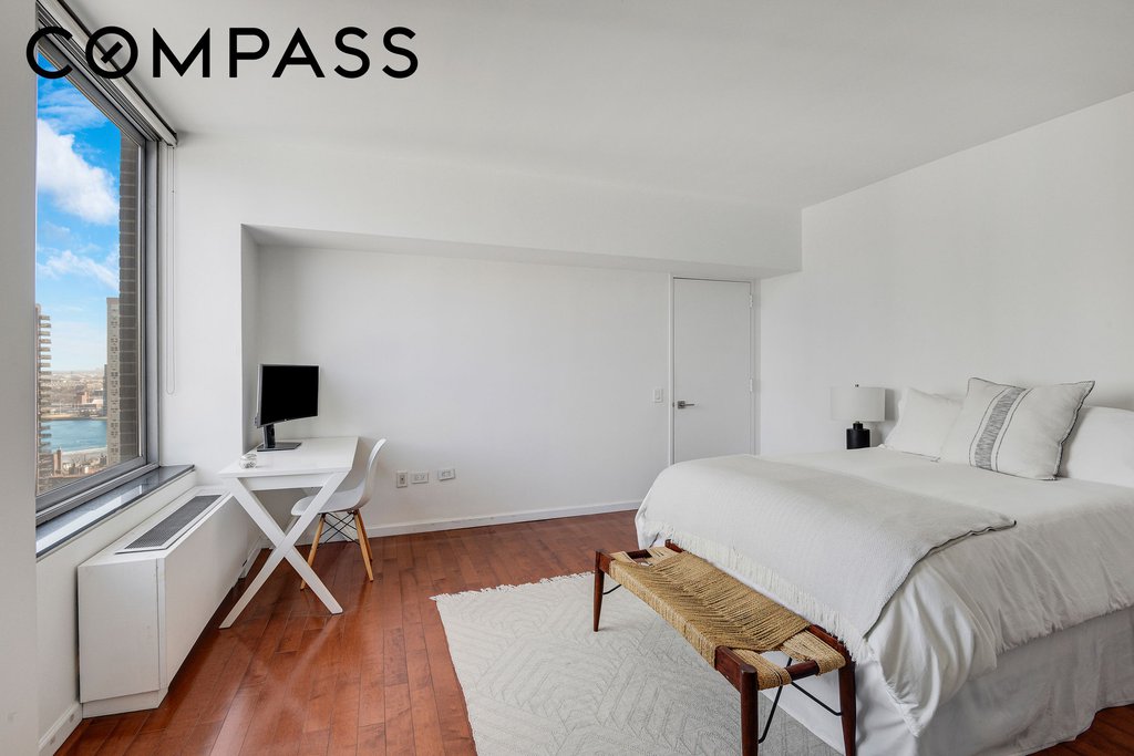 360 East 88th Street, Unit 22C photo 12