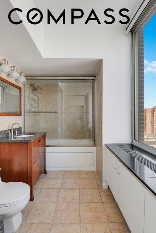 360 East 88th Street, Unit 22C photo 15