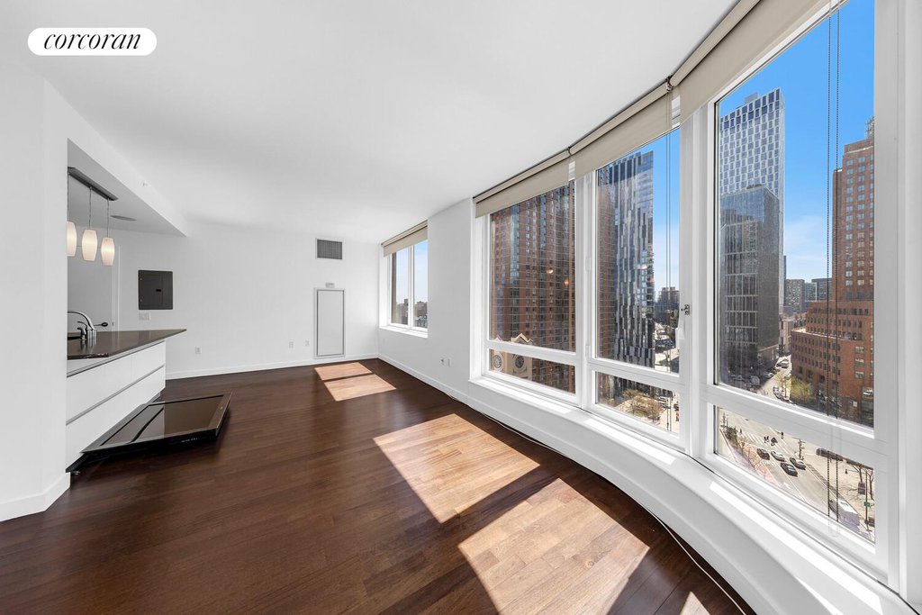306 Gold Street, Unit 16E