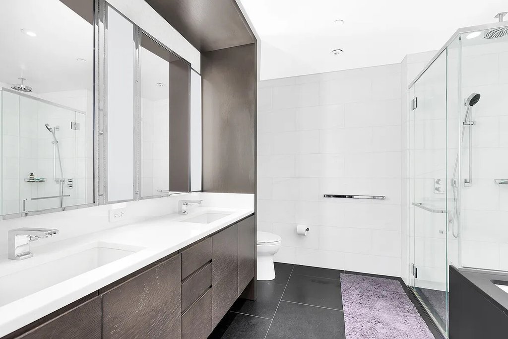 50 Riverside Boulevard, Unit 14H photo 6