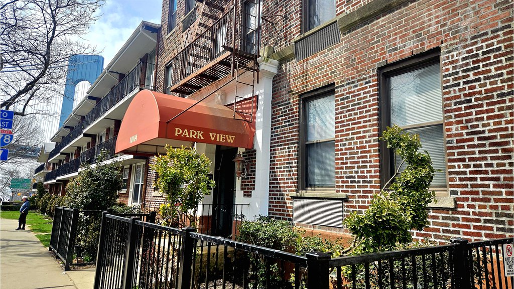 10104 Fourth Avenue, Unit 1D photo 8