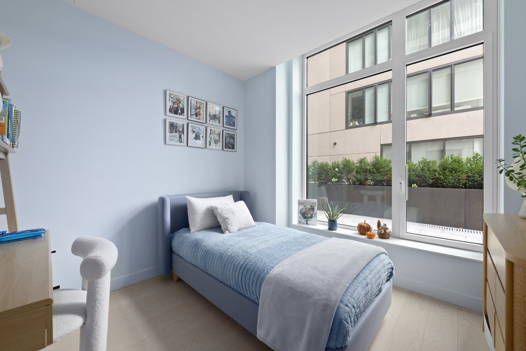 450 Washington Street, Unit TH5 photo 10