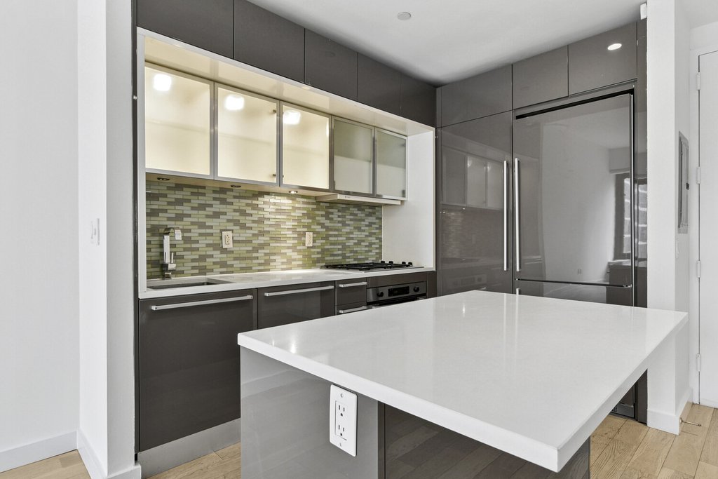75 Wall Street, Unit 37K photo 4