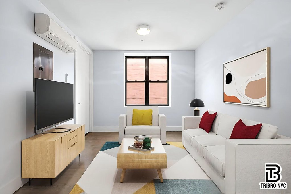 64 Stagg Street, Unit 3R