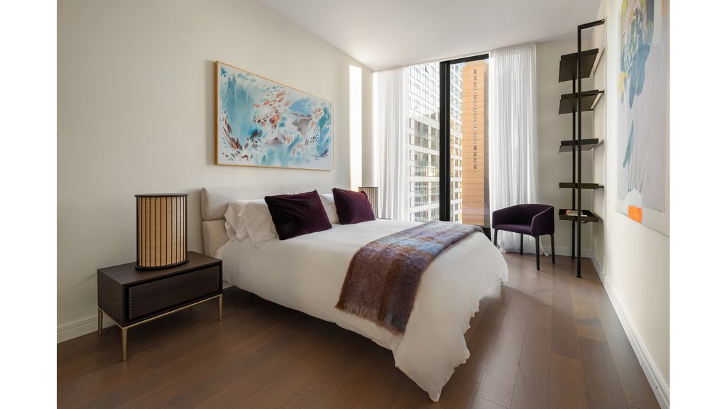 125 Greenwich Street, Unit 32D photo 8