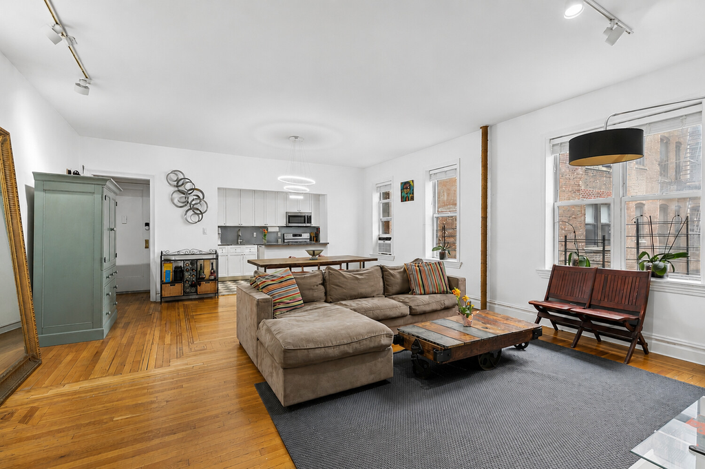 875 West 181st Street, Unit 3A photo 2